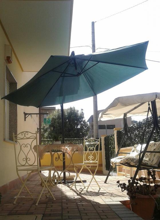Piccolo B Apartment Bosa Exterior photo